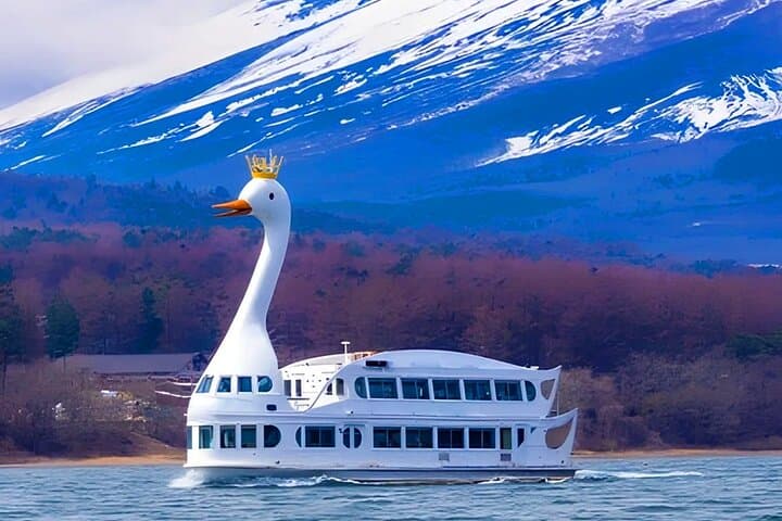 Mt Fuji Day Trip: KABA Bus Lake Cruise, Oshino Hakkai & Lawson Photo (From Tokyo) photo 5