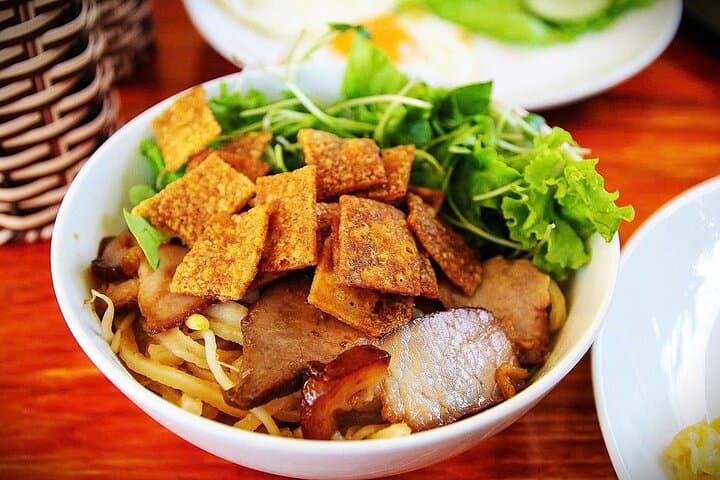 Hoi An Walking Food Tour: 4–5 Hour Old Town Culinary Walk photo 3