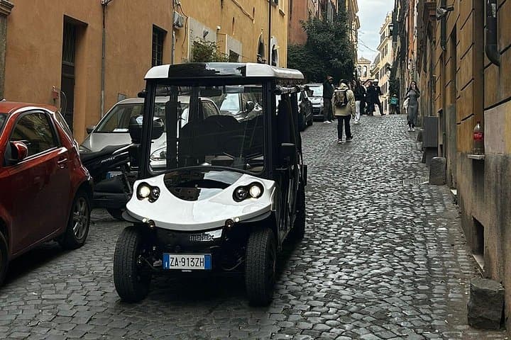 Discover Rome in a Private 3-Hour Golf Cart Tour: Trevi, Pantheon & Vatican Highlights photo 4