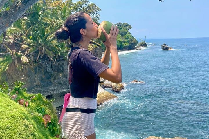 Explore Punta Mona: Manzanillo Jungle Hike to Secret Beaches in Gandoca-Manzanillo photo 5