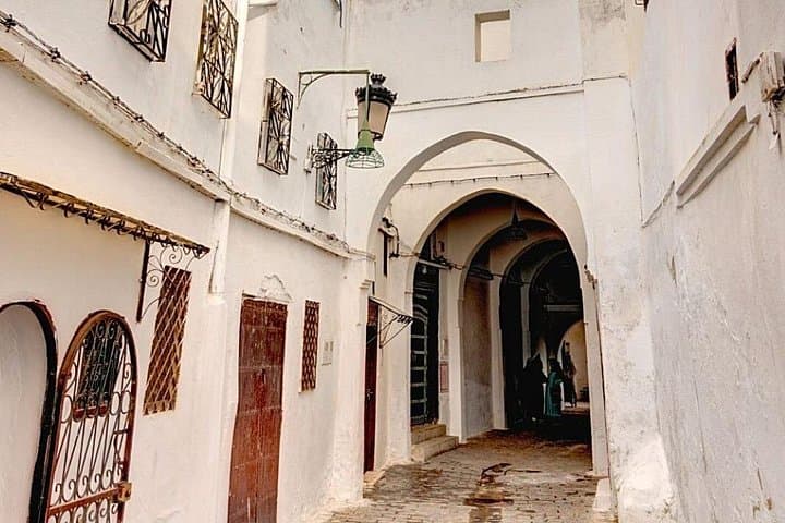 Casablanca Full-Day City Tour from Marrakech — Hassan II Mosque, Old Medina & Corniche photo 2