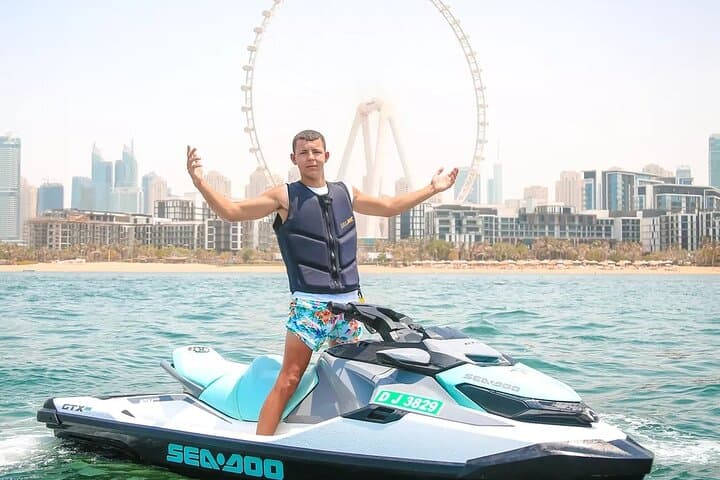 Jet Ski Adventure in Dubai: 30-Minute & 1-Hour Arabian Gulf Rides photo 3