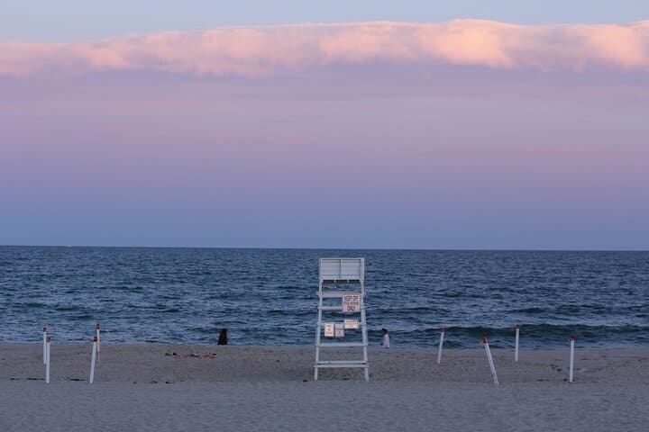 Hamptons Coastal Escape from NYC: Southampton, Coopers Beach & Sag Harbor Day Tour photo 1
