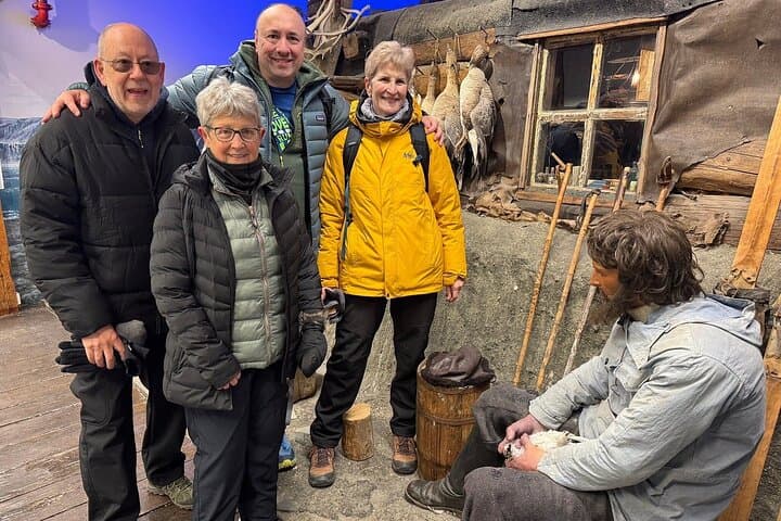Guided Polar Bear Walk in Tromsø: Polaria & Polar Museum Tour photo 4