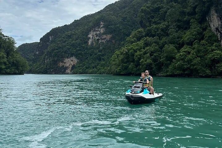 Langkawi Watersports Combo: Jet Ski, Parasail & Banana Boat Adventure photo 1