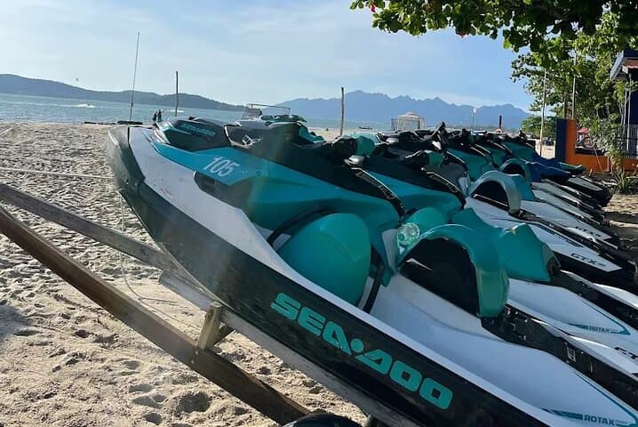 Langkawi Watersports Combo: Jet Ski, Parasail & Banana Boat Adventure photo 3