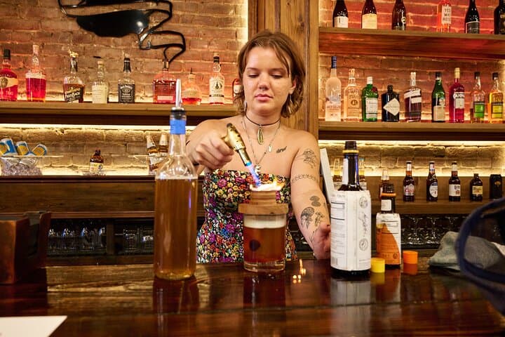 Music City After Dark: VIP Nashville Pub Crawl & Whiskey Tasting photo 4