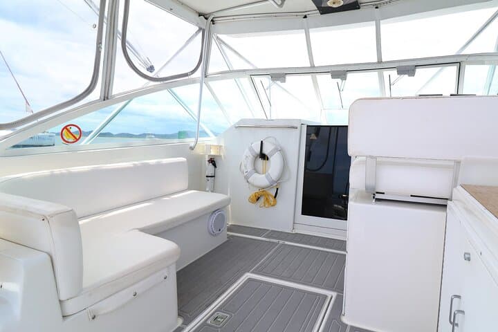 Tamarindo Private Deep-Sea Fishing Aboard a 35-Foot Cabo Express photo 4