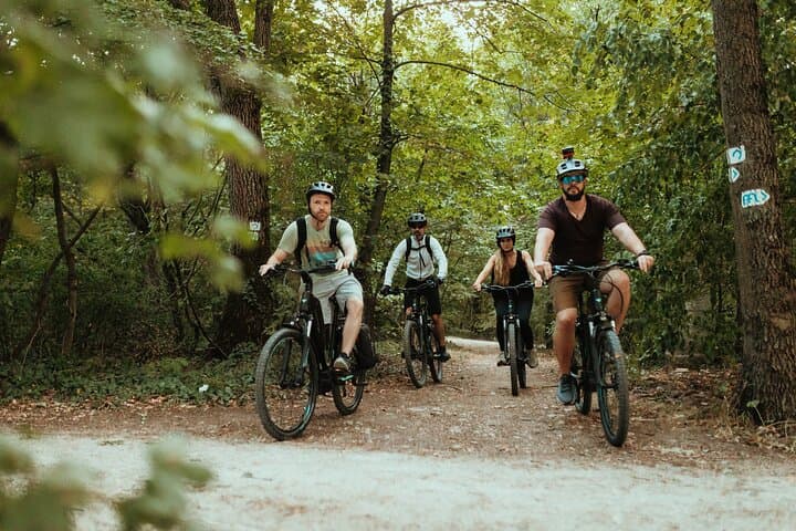 E‑Bike Adventure in Budapest’s Buda Hills — Elizabeth Lookout & Normafa photo 2