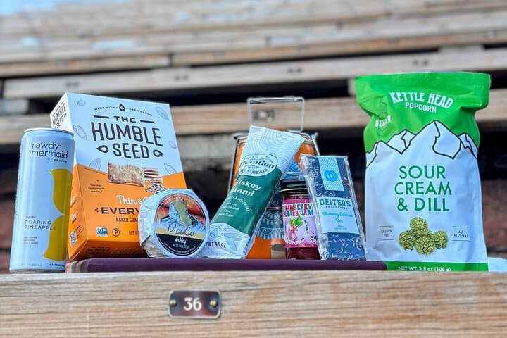 Private Half-Day Guided Hike and Curated Picnic from Denver — Red Rocks & Lookout Mountain photo 2