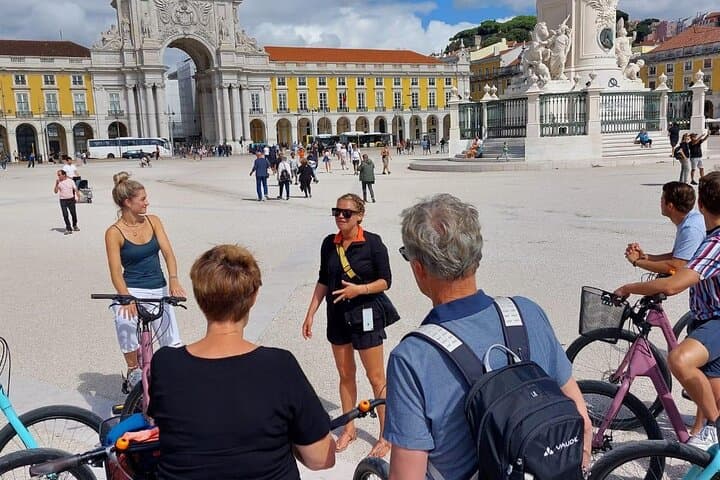 Explore Lisbon by E-Bike: Hidden Gems and Local Secrets on a 4-Hour Tour photo 6