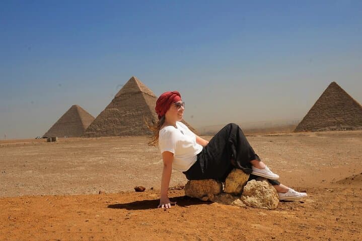 VIP Cairo Day Tour from Sharm: Pyramids, Grand Egyptian Museum & Khan El Khalili photo 1