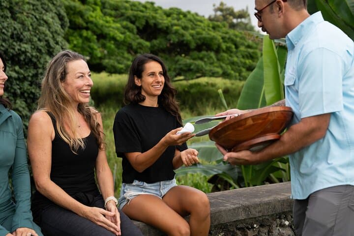 Exploring Hawai‘i Volcanoes National Park: The Ultimate Shuttle Tour Experience photo 6