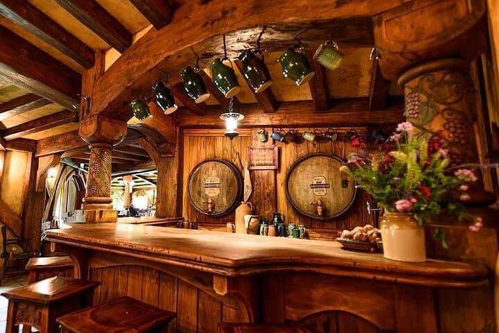 Private Hobbiton & Waitomo Glowworm Caves Day Tour from Auckland