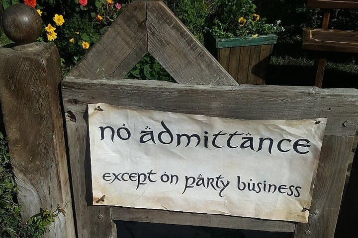 Private Hobbiton & Waitomo Glowworm Caves Day Tour from Auckland photo 2