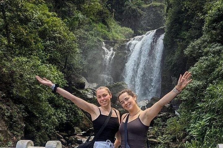 Kandy to Nuwara Eliya Day Trip: Tea Plantations, Ramboda Falls & Gregory Lake photo 3