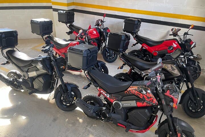 Medellín City and Mountain Motorcycle Adventure to San Jerónimo