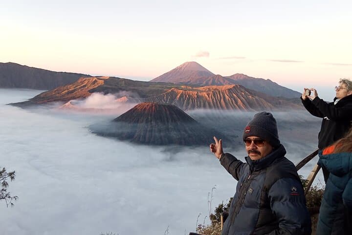 Four-Day Private Bromo, Ijen & Tumpak Sewu Waterfall Tour — Sunrise, Blue Fire & Multi-Tier Falls photo 6