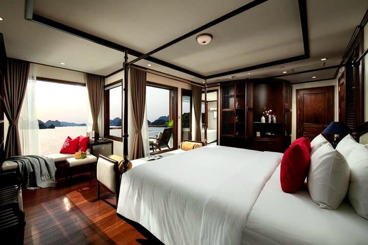 Heritage Halong Luxury Cruise 2D1N: Lan Ha Bay Exploration & Overnight Escape photo 2