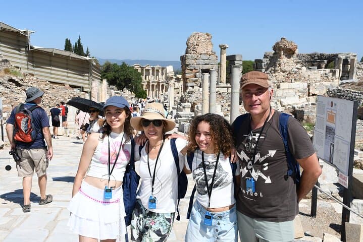 Private Luxury Ephesus, House of Mary & Sirince Tour from Kusadasi Port photo 4