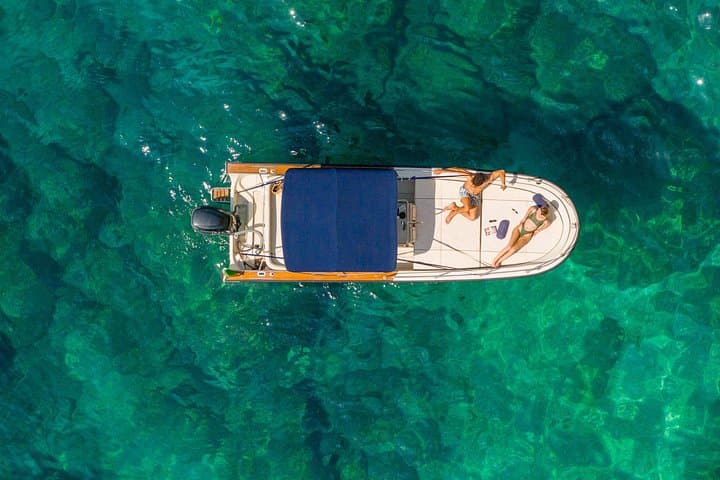 Capri Boat Tour: Blue Grotto & Faraglioni Exclusive Cruise photo 2