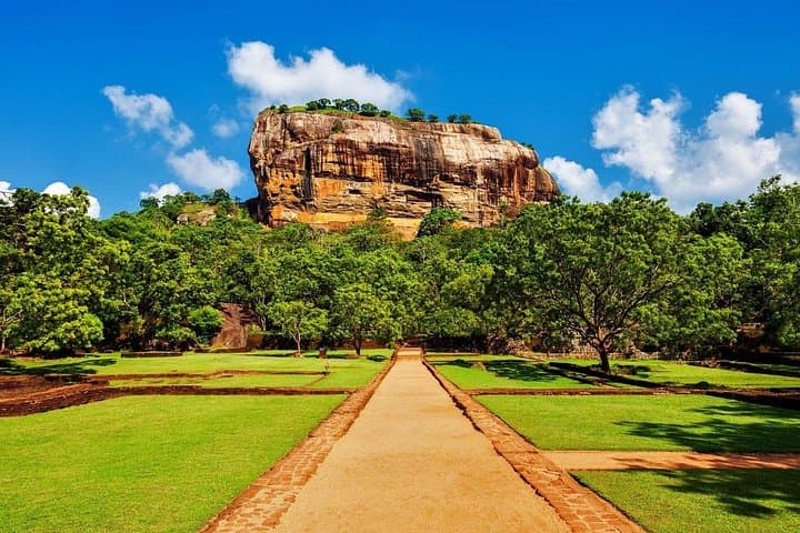 Sri Lanka Round Tour: Sigiriya, Ella Train Ride & Safari Adventure photo 1
