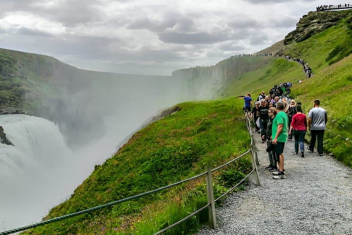 Private Golden Circle Tour with Secret Lagoon: Reykjavik Full-Day Experience photo 6