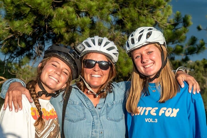Estes Park Guided E-Bike Tour: 2-Hour Scenic Ride to Rocky Mountain Views photo 5
