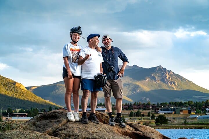 Electric Bike Tour of Estes Park: 2-Hour Guided Ride Around Town and Lake
