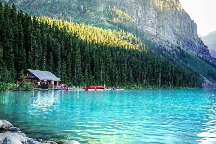 Banff Gondola, Hot Springs & Lake Louise Day Tour — Sulphur Mountain Views and Turquoise Lakes photo 5