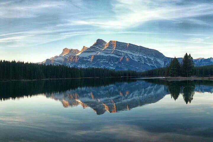Sunrise at Moraine Lake and Lake Louise: Early-Access Canadian Rockies Tour photo 6