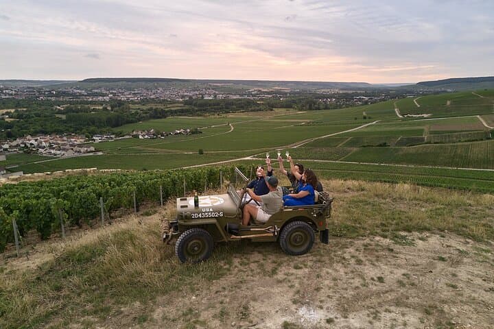 Jeep Tour Through Champagne Vineyards from Épernay with Champagne Tasting photo 2