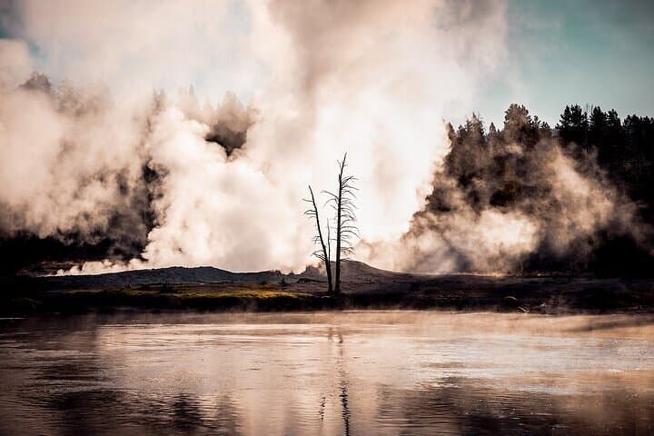 Yellowstone Volcanic Wonderland: Hot Springs, Geysers & Wildlife Full-Day Private Tour photo 2