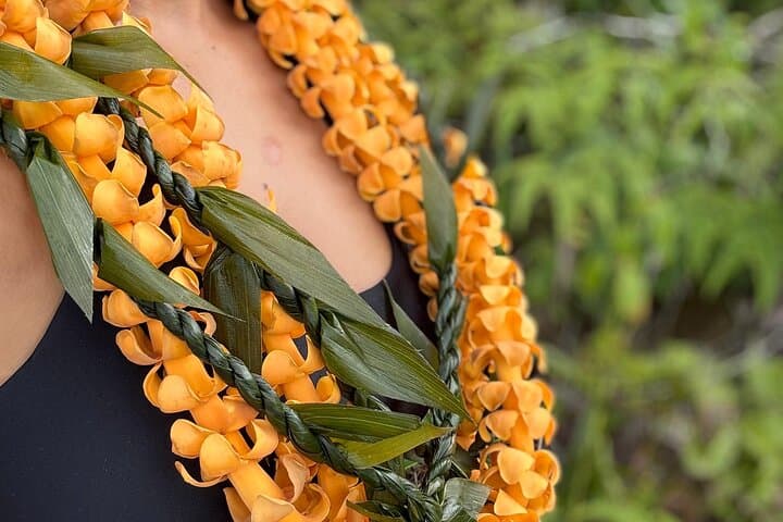 Ohana Ranch Lei Making & Hawaiian Culture Experience near Hilo photo 5
