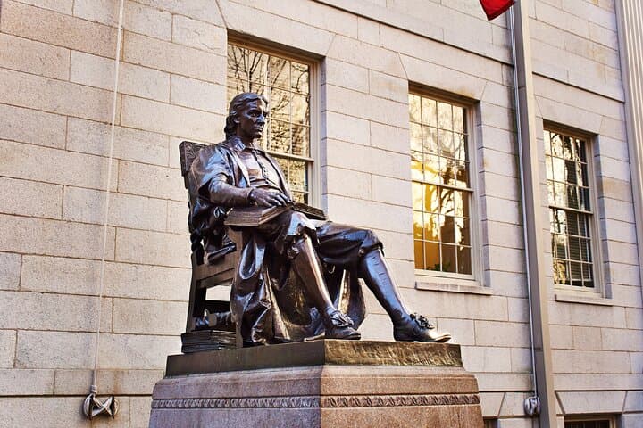 Self-Guided Harvard Square & University Audio Walking Tour