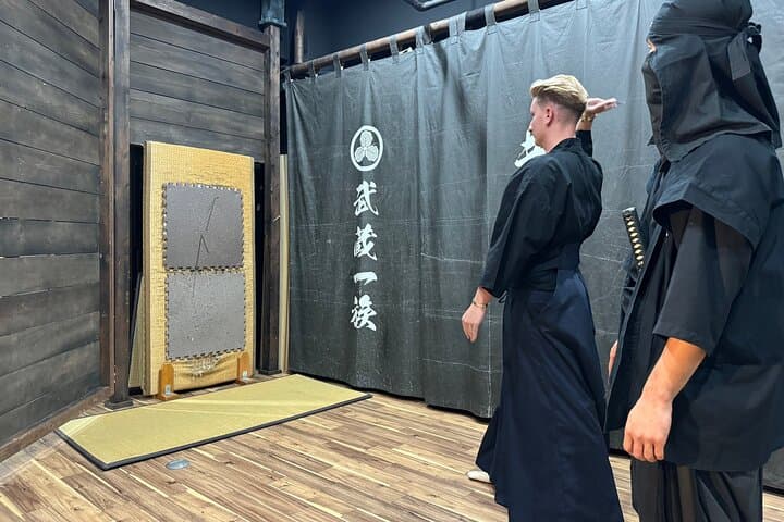 Hands-On Samurai & Ninja Experience in Tokyo — 80-Min Dojo Lesson photo 2