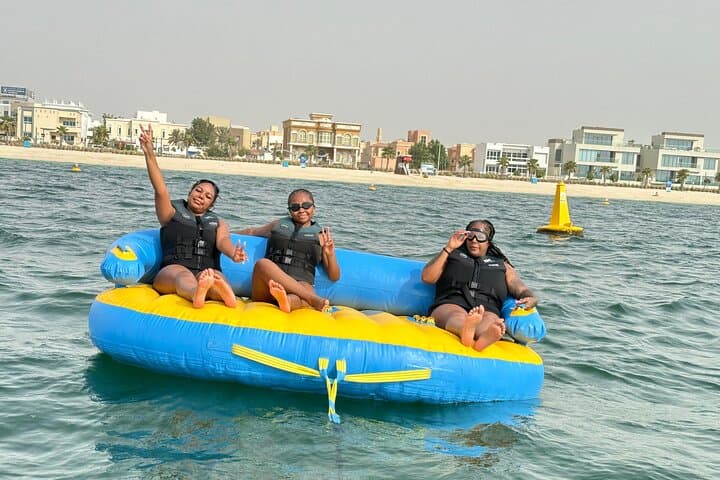 Dubai Donut Ride: Family-Friendly Inflatable Boat Adventure on the Gulf photo 3