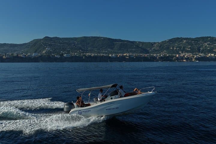 Private Amalfi Coast Boat Tour from Sorrento on the Allegra 21 photo 2