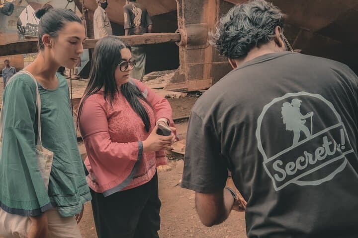 Inside Dhaka's Shipbreaking Yards: An Industrial Tour of Labor and Recycling photo 2