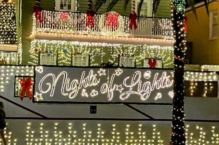 St. Augustine Nights of Lights: Private Electric Golf Cart Joy Ride