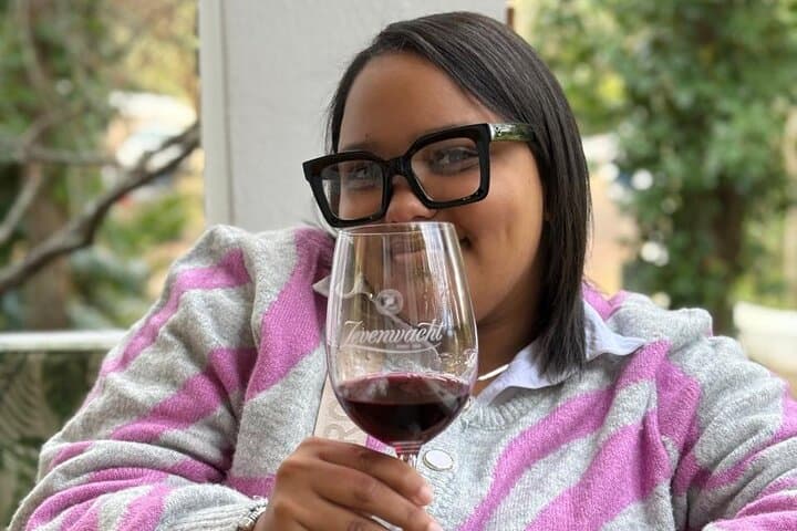 Stellenbosch Winelands: Full-Day Cupcake, Cheese & Chocolate Pairing Tour photo 3