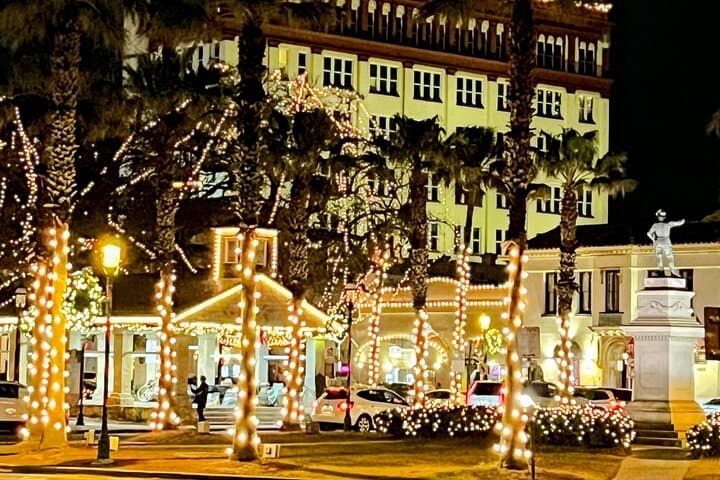Private Nights of Lights Golf Cart Tour — St. Augustine Evening Ride photo 5