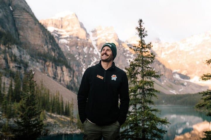 Moraine Lake Sunrise Tour from Banff and Canmore — Early Morning Experience photo 3