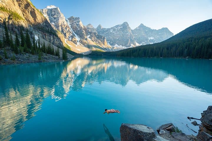 Lake Louise and Moraine Lake Afternoon Tour from Canmore & Banff photo 3
