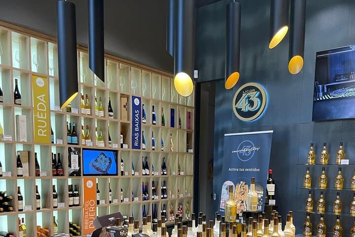 Rewaco Trike & Licor 43 Tasting Tour — Cartagena Chauffeur Ride and Distillery Visit photo 3
