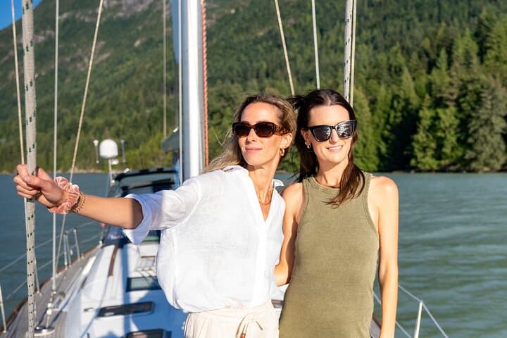 Howe Sound Afternoon Sailing from Squamish on a Beneteau 49 photo 5