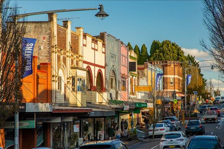Blue Mountains electric mountain bike tour — Katoomba to Glenbrook via Oaks Fire Trail photo 5