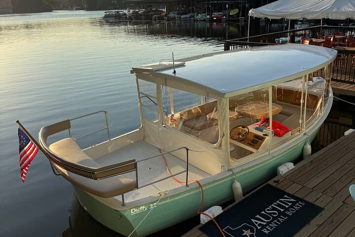 Experience Lake Austin: Private Electric Duffy Cruise for Scenic Waterfront Views