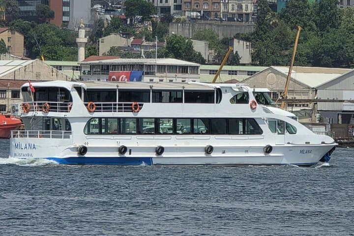 Princes' Islands Day Cruise to Kınalıada & Büyükada with Lunch and Transfers photo 2