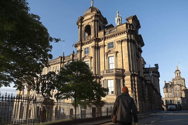 Self-Guided Walking Tour of Edinburgh — Royal Mile, Castle & Interactive Quizzes photo 4